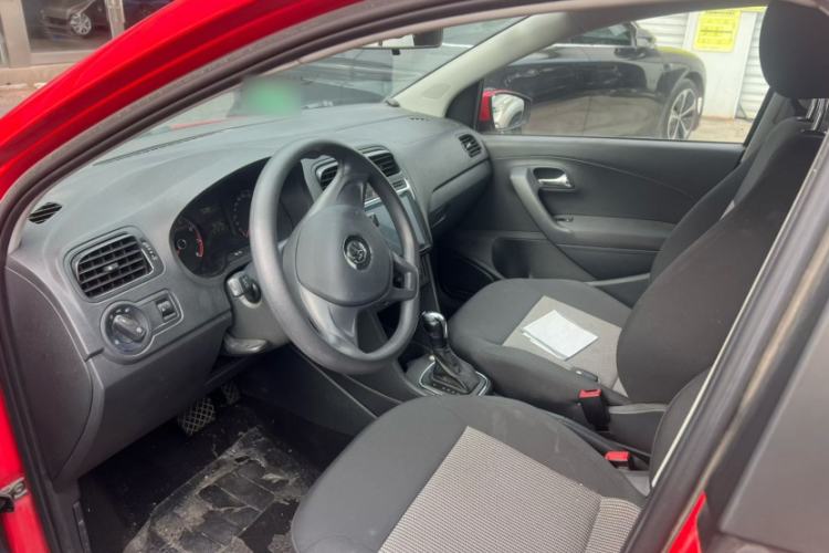 Used Volkswagen Polo 2016 1.4L Automatic Trendy Model
