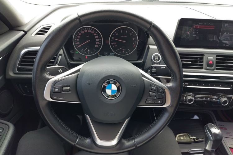 Used BMW 1 Series 2017 118i Sport Edition Steering Wheel