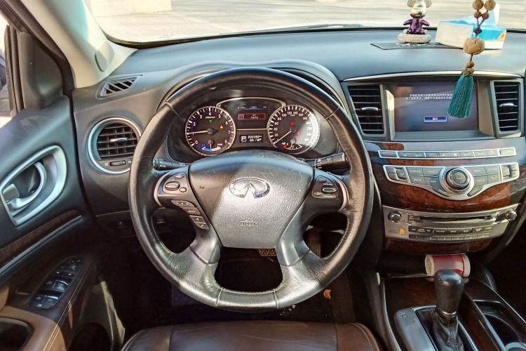 Used Infiniti QX60 2014 2.5 S/C Hybrid Two-Wheel Drive Excellence Edition