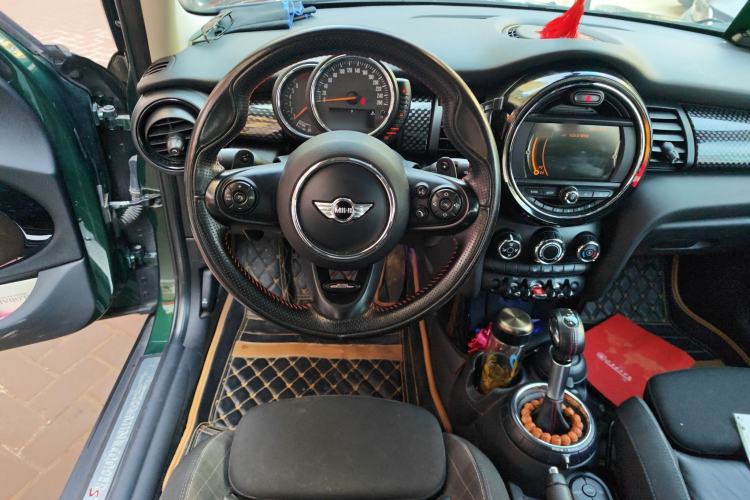 Used MINI 2016 2.0T COOPER S Five-Door Edition
