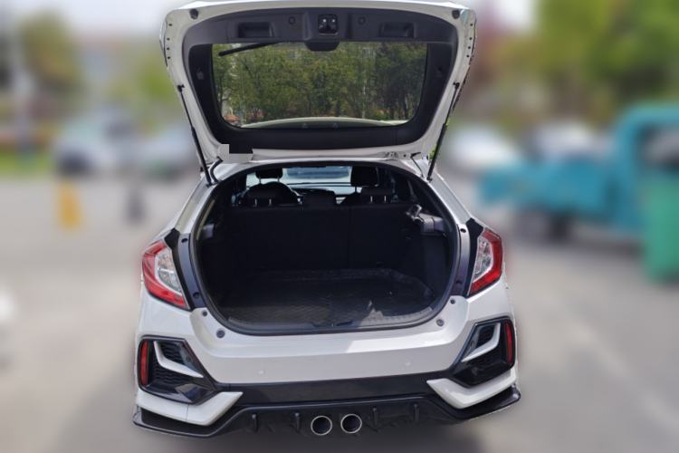 Used Honda Civic 2021 HATCHBACK 220TURBO CVT New Trendsetter Trunk