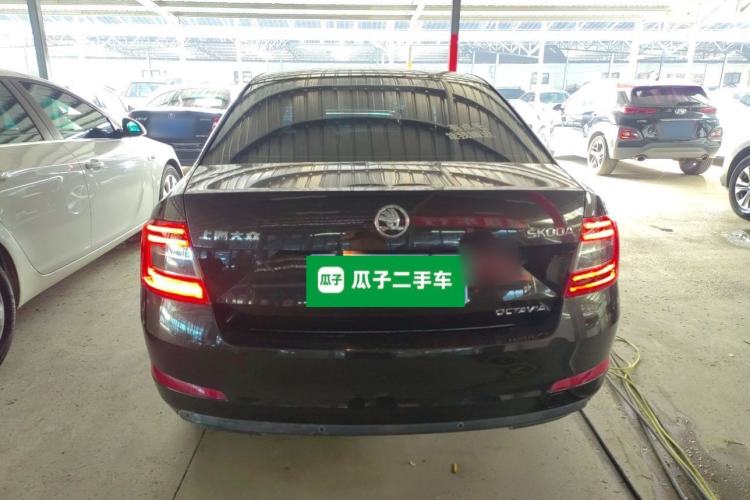 Used Skoda Octavia 2015 1.6L Automatic Yijie Edition