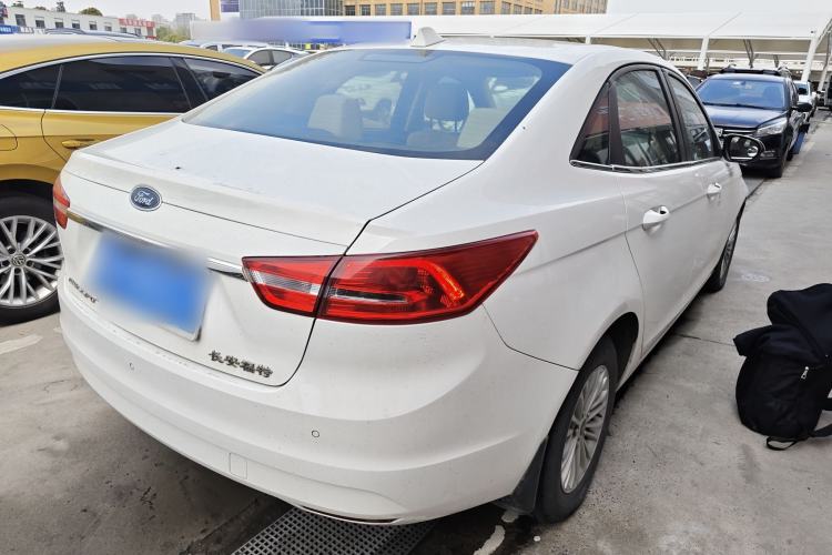 Used Ford Escort 2015 1.5L Automatic Comfort Edition