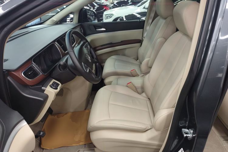 Used Buick GL8 2018 28T Luxury Model China VI Standard
