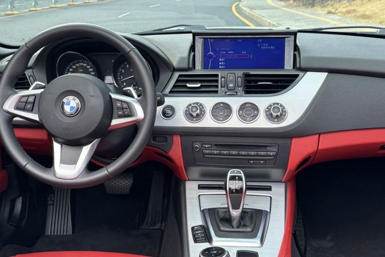 Used BMW Z4 2013 sDrive20i Leading Model