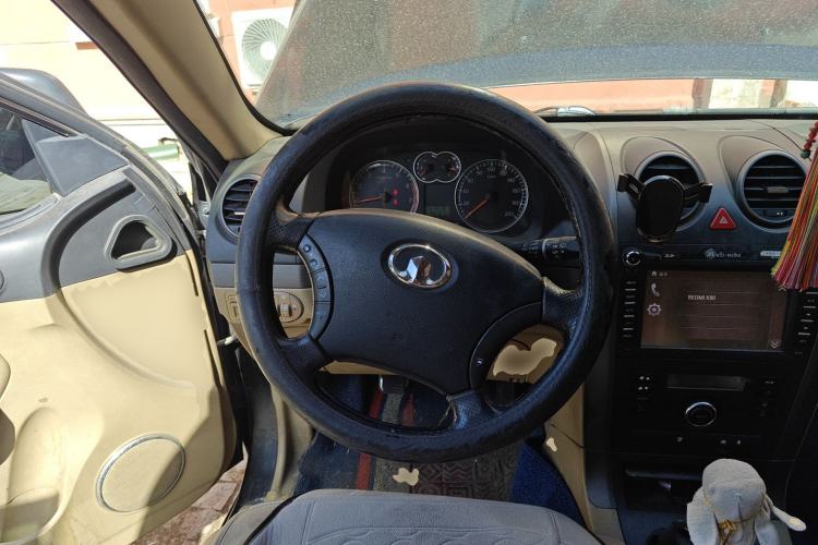 Used Haval H5 Classic 2012 European-style 2.0L Two-Wheel Drive Elite Model Steering Wheel