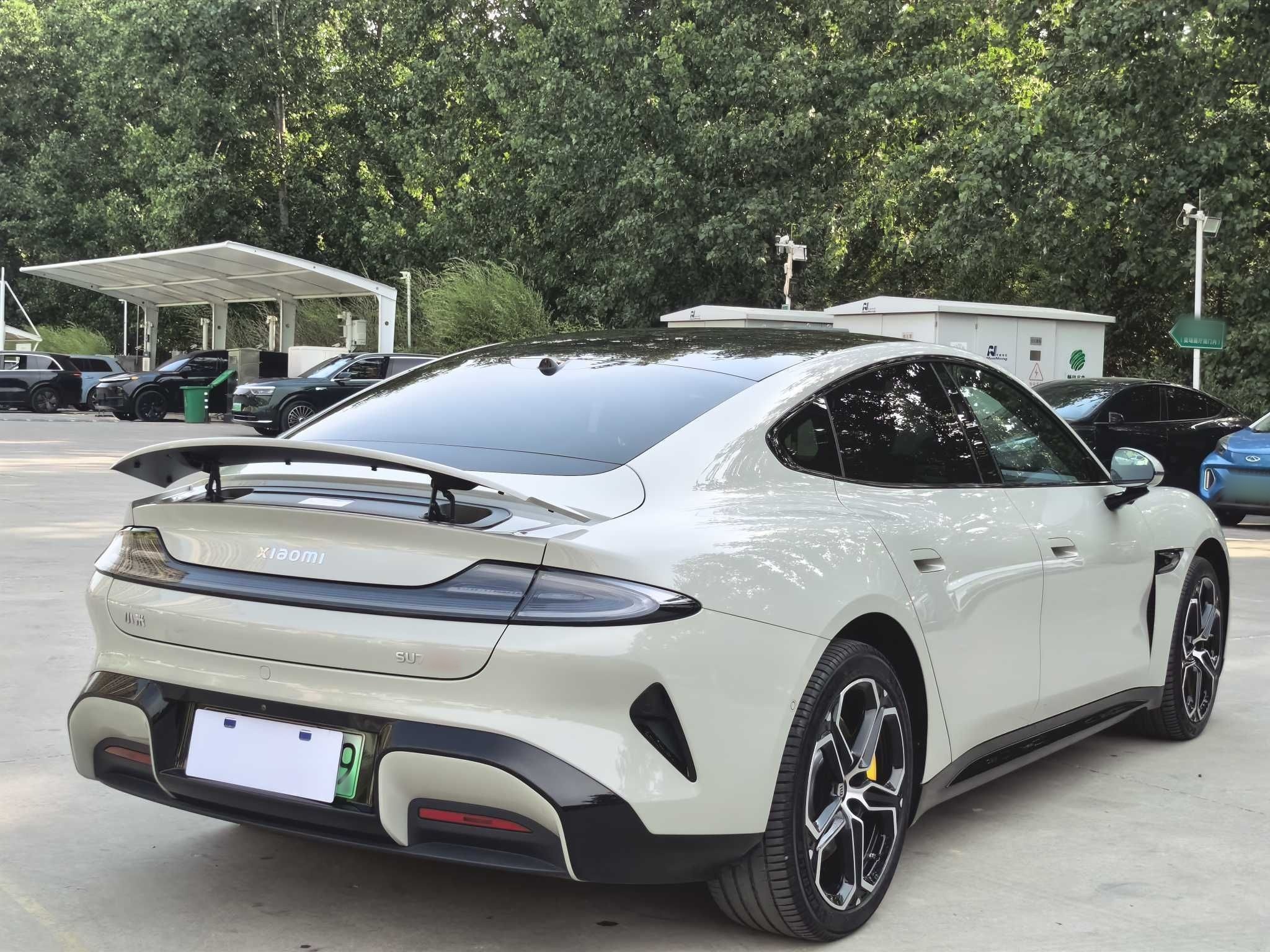 Xiaomi Auto SU7 2024 Four-Wheel Drive Ultra-Long Range Advanced Intelligent Driving Max Edition — снимка 6