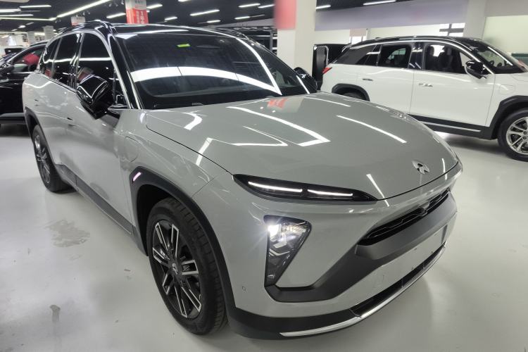 Used Nio ES6 2020 420 km Sport Edition Front Right 45 Deg