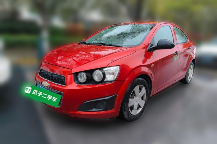 Used Chevrolet Aveo Sonic 2011 Sedan 1.4L MT SL