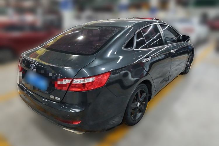 Used Bestune B70 2014 2.0L automatic luxury version
