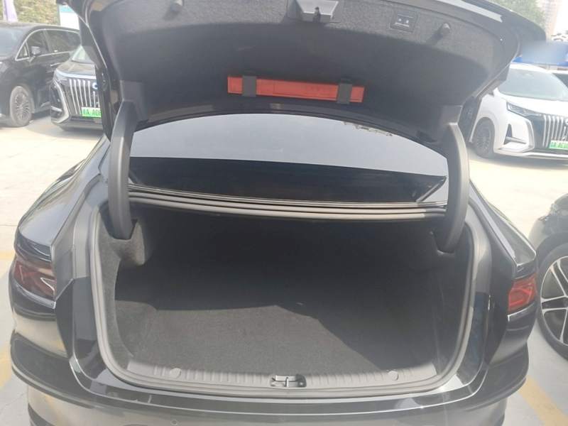 Used BYD Han 2025 Model EV Intelligent Driving Edition 635KM Flagship — 18