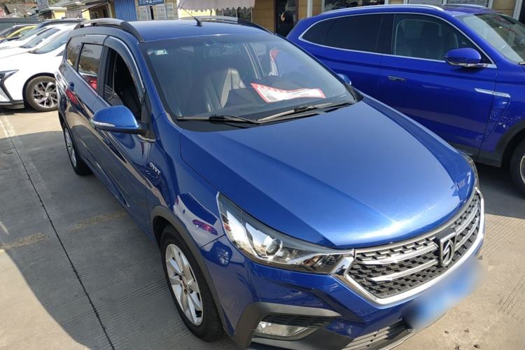 Used Baojun 310W 2018 1.5L Automatic Fashion Version China V Emission Standard
