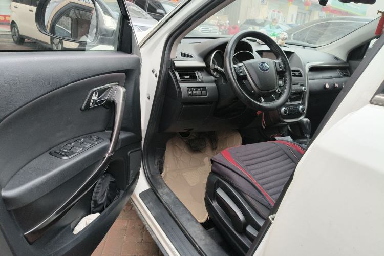 Used Bestune X80 2015 2.0L Automatic Comfort Anniversary Edition
