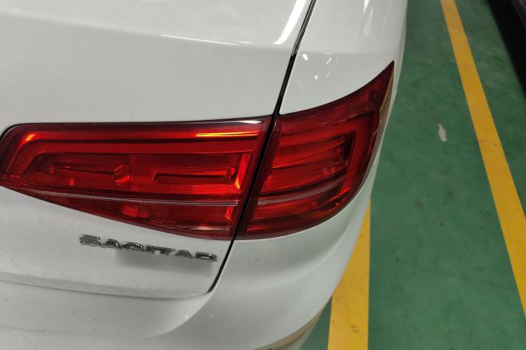 Used Volkswagen Sagitar 2018 280TSI DSG Ignite Edition Right Rear Taillight