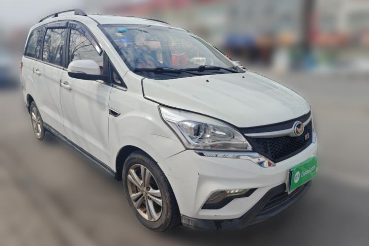 Used HYOSOW H3 2015 1.5L manual luxury version