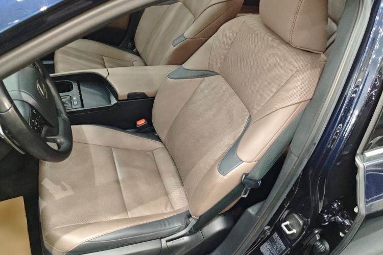 Used Lexus ES 2022 300h Excellence Edition