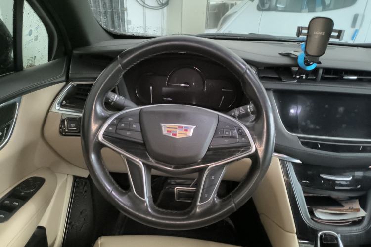 Used Cadillac XT5 2016 28T Four-Wheel Drive Luxury Model