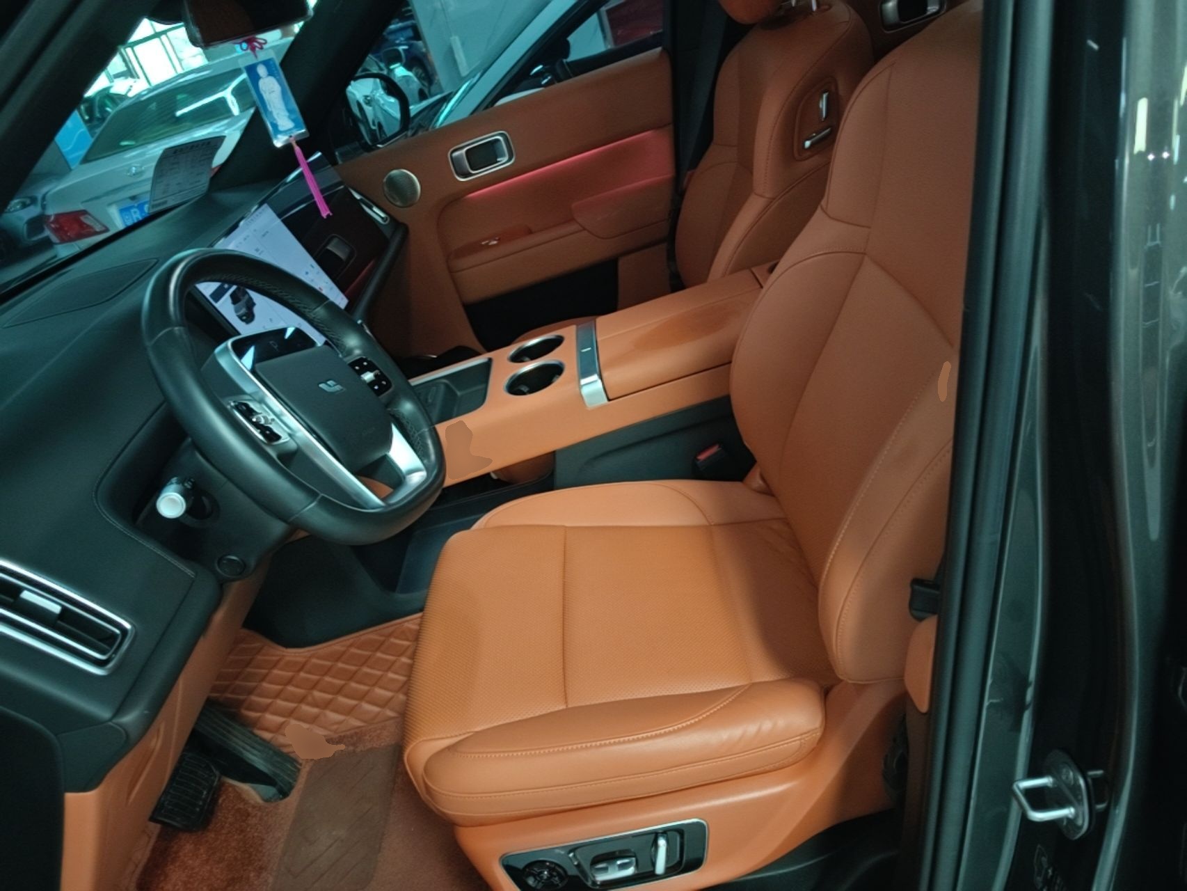 Interior delantero