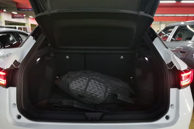 Used Volkswagen ID.4 X 2022 Smart Enjoyment Long-Range Edition Trunk