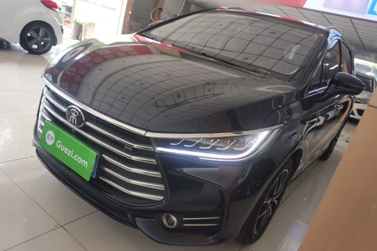 Used BYD Song MAX 2018 1.5T Automatic Smart Connect Elite Model with 6 Seats