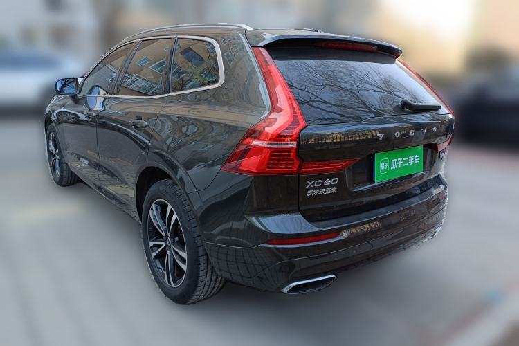 Used Volvo XC60 2019 T5 4x4 Smart Edition China V Standard