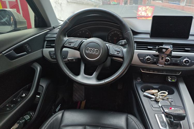 Used Audi A4L 2018 30th Anniversary Edition 40 TFSI Trendy Model