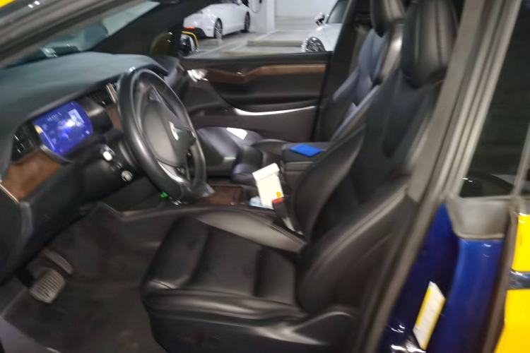 Used Tesla Model X 2019 Long-Range Version Left Front Seat