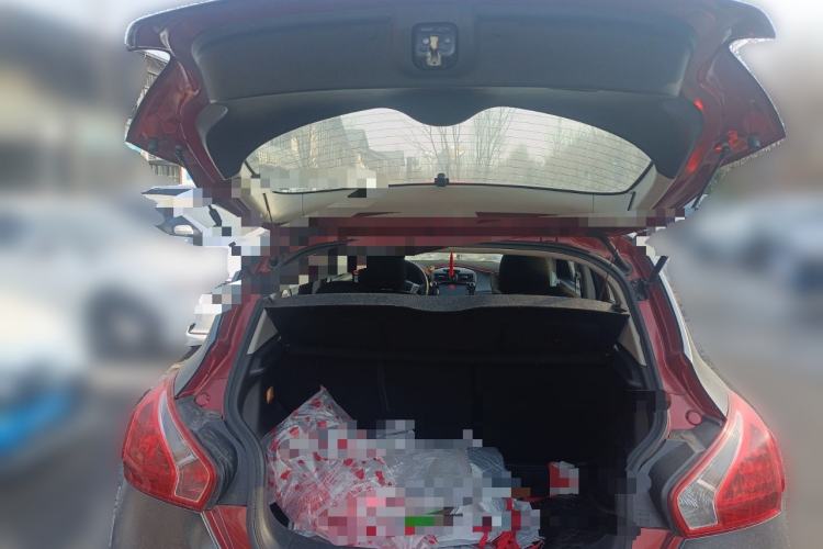 Used Nissan Tiida 2011 1.6L CVT Smart Version
