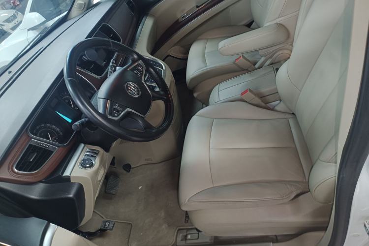 Used Buick GL8 2018 28T Luxury Model China VI Standard
