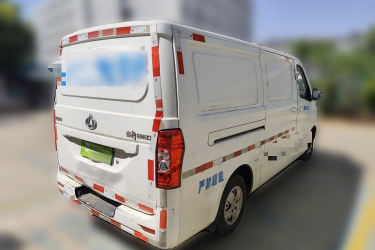 Used CHANGAN KAICHENG Ruixing EM80 2022 Flat Roof with Liftgate 2 Seats 60kW 41.86kWh Rear Right 45 Deg
