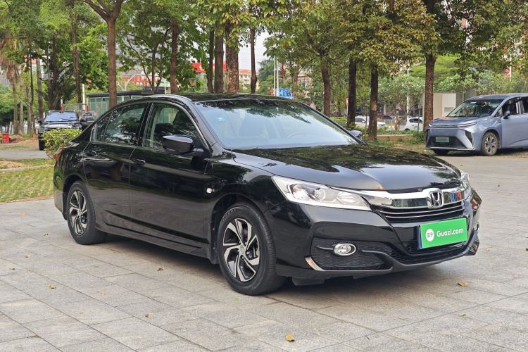 Used Honda Accord 2016 2.0L Elite Edition Exterior 2