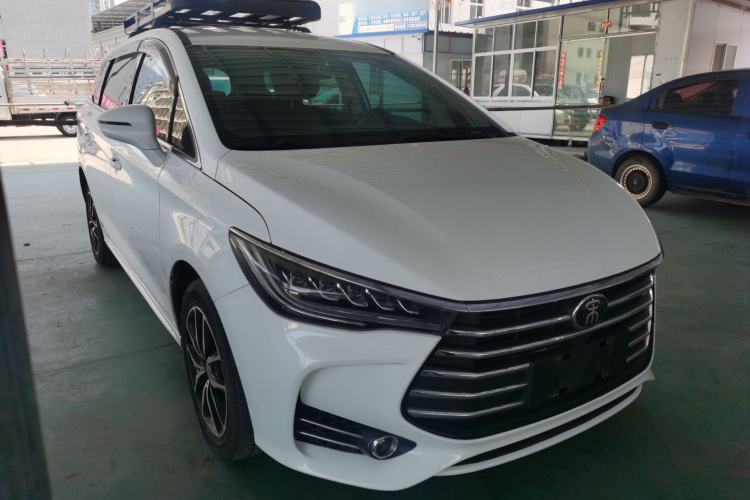 Used BYD Song MAX 2017 1.5T Manual Smart Connect Luxury 7-Seater
