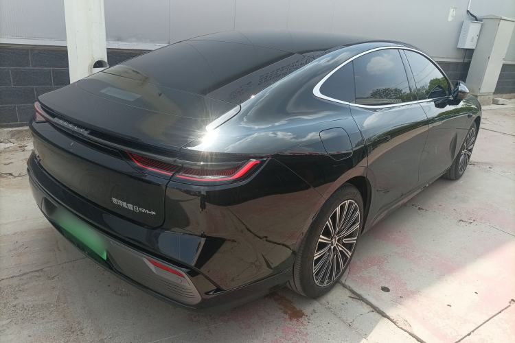 Used Geely Galaxy 8 2025 130km EM-P Starship Edition Rear Right 45 Deg