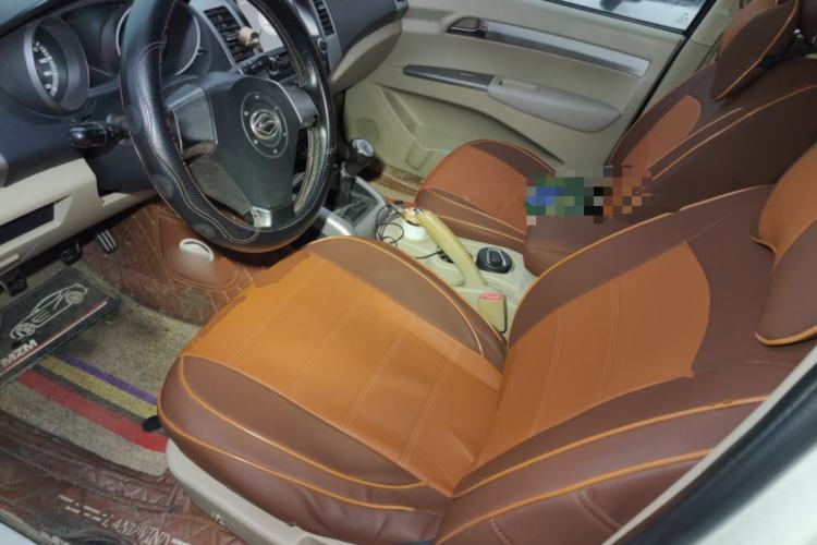 Used Land X8 2012 Explore Edition 2.0L Urban Pioneer Version Left Front Seat