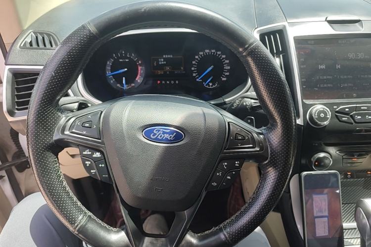 Used Ford Edge 2015 2.0T GTDi Two-Wheel-Drive Elite Edition