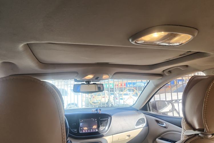 Used Fiat Viaggio 2012 1.4T Automatic Luxury Edition