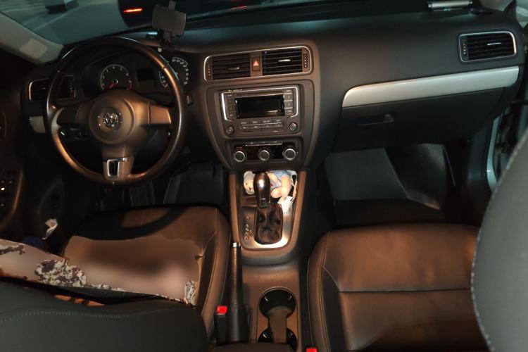 Used Volkswagen Sagitar 2014 Revised Version 1.6L Automatic Comfort Edition