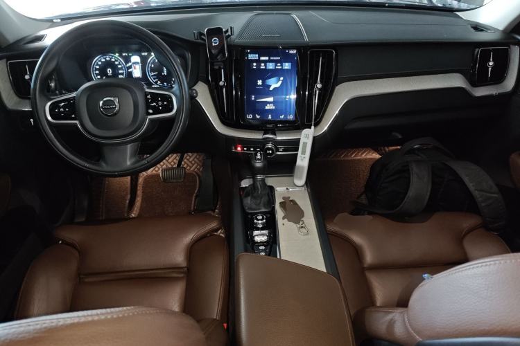 Used Volvo XC60 2020 T5 4x4 Zhiya Luxury Edition