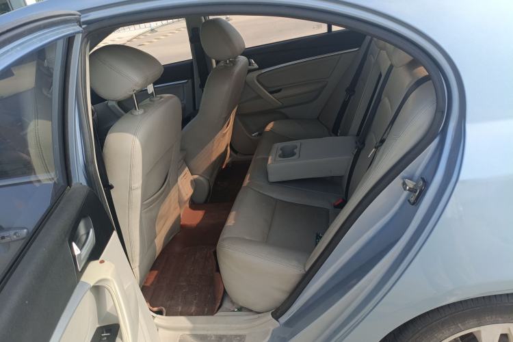 Used Geely Auto Emgrand 2014 Sedan 1.5L CVT Elite Model