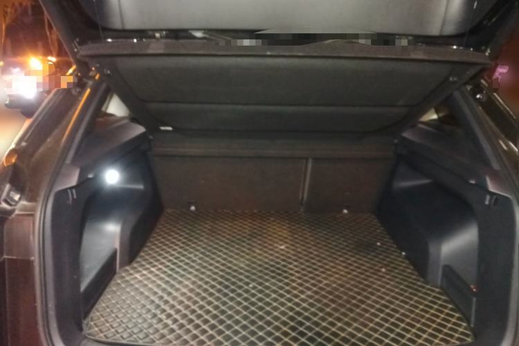 Used Volkswagen Tavendor 2023 330TSI Luxury Touring Edition Trunk