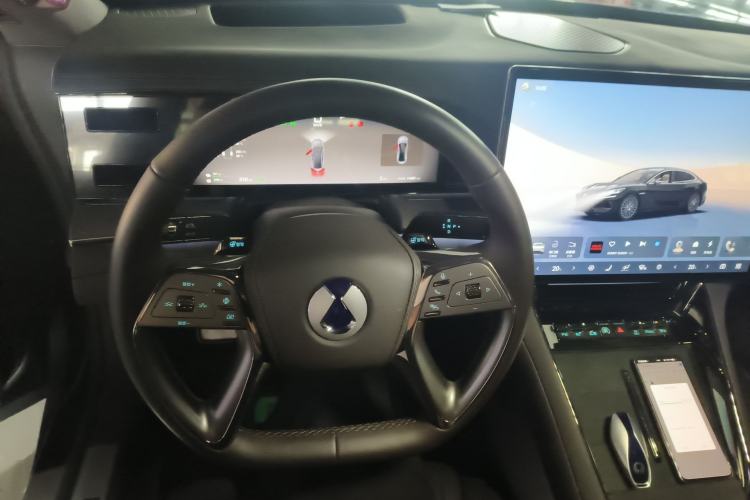 Used Denza Z9 2024 1100 km Four-Wheel Drive Max Version
