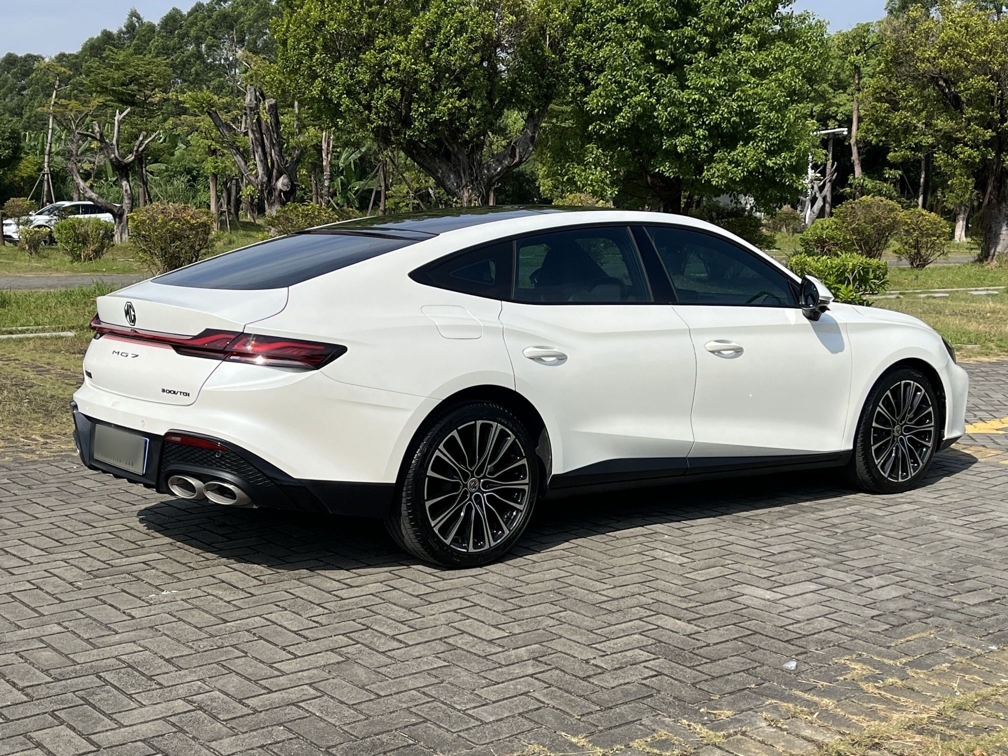 MG 7 2023 1.5T DCT Elegant & Graceful Edition — снимка 16