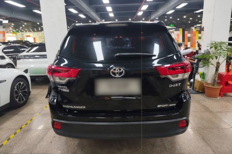 Used Toyota Highlander 2018 2.0T Four-Wheel Drive Luxury Version 7 Seats China VI Standard
