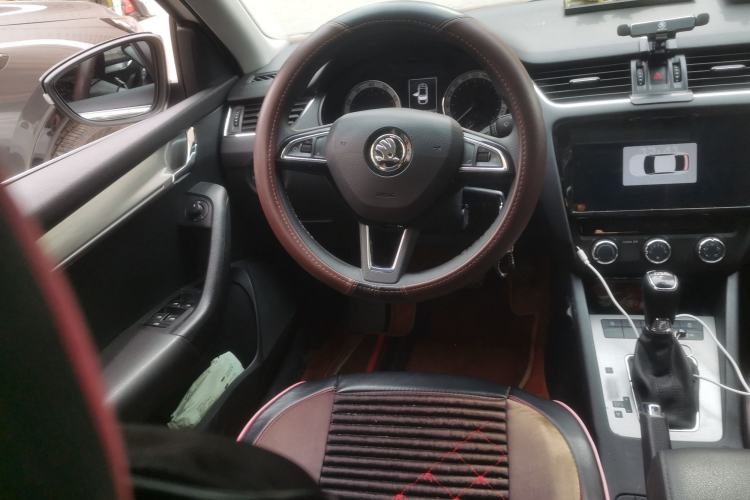 Used Skoda Octavia 2019 TSI280 DSG SmartDrive Luxury Edition China VI
