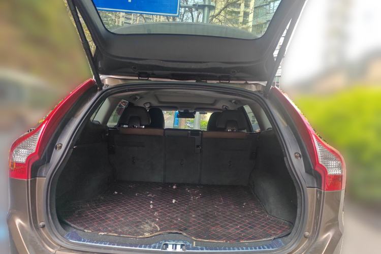 Used Volvo XC60 2017 T5 AWD Smart Range Edition
