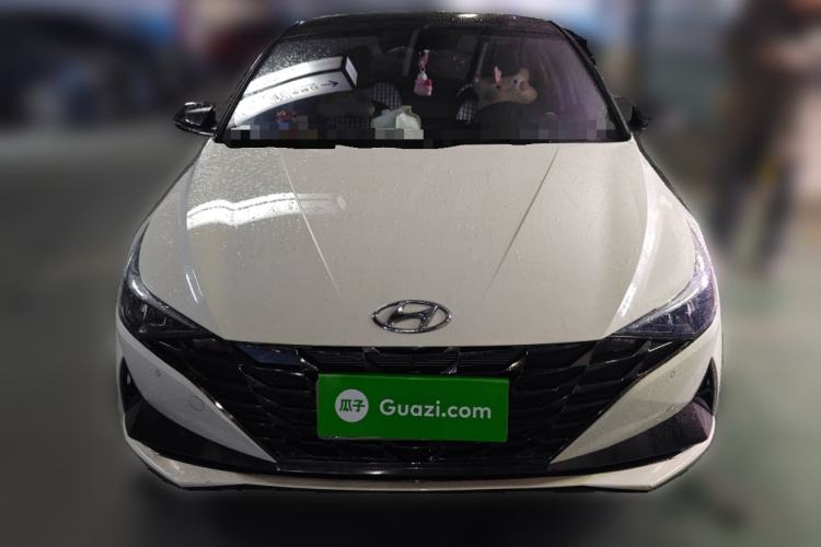 Used Hyundai Elantra 2021 1.5L CVT LUX Prestige Edition