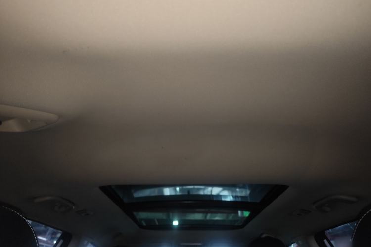 Used Geely Auto Emgrand X7 Sport 2018 1.8TD Automatic Two-Wheel Drive Smart Connect 4G Internet Edition
