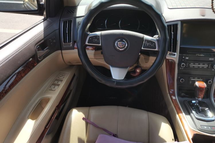 Used Cadillac SLS Seville 2011 2.0T Luxury Edition
