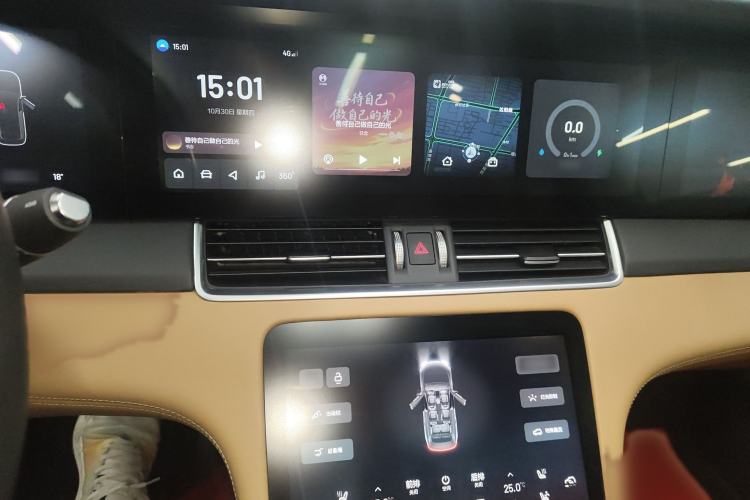 Used Li Auto ONE 2021 Extended-Range 6-Seater Version Audio And AC Panel