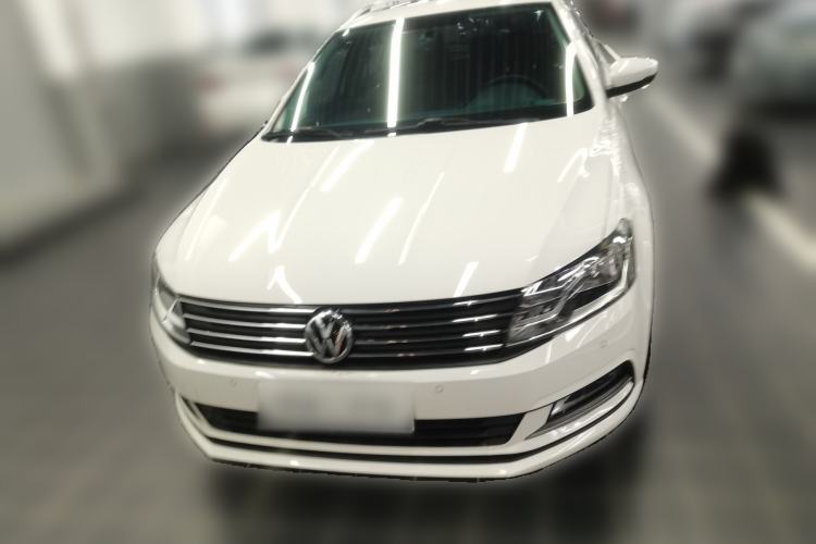 Used Volkswagen Gran Lavida 2015 230TSI DSG Comfort Edition Front